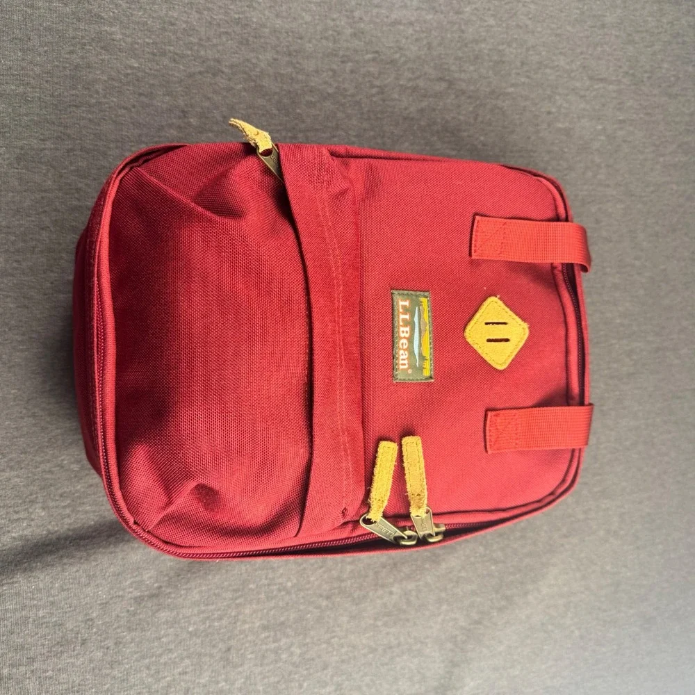 LL Bean Continental Rucksack Red Canvas LUNCHPACK LUNCH Bag Travel Daypack